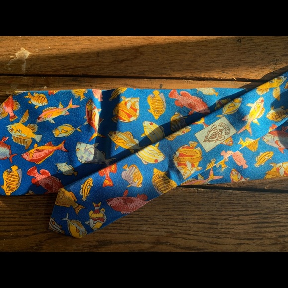 GUCCI Silk Fish 🐠 Tie